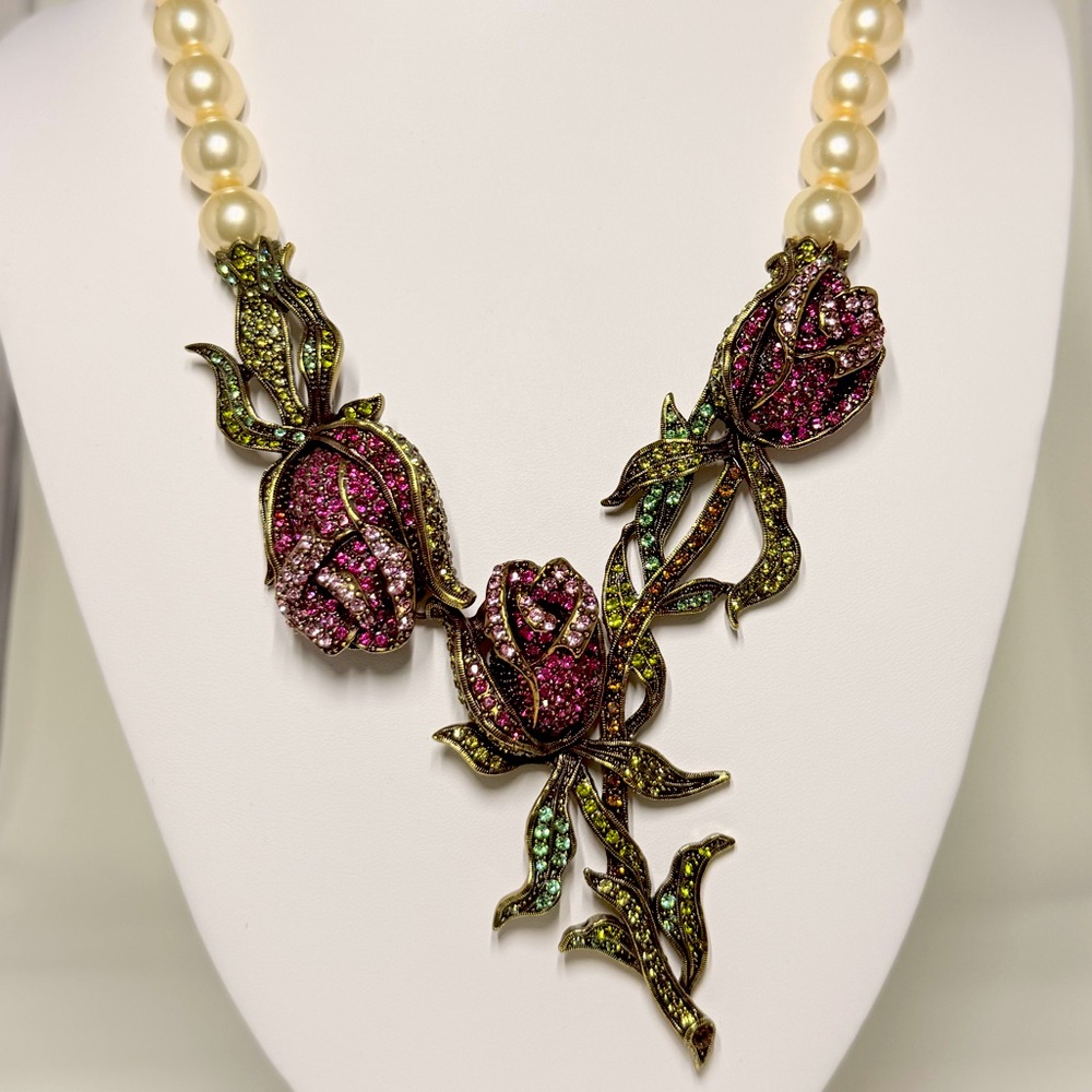 Heidi Daus "Climbing Rose" Crystal & Pearl Necklace
NWOT